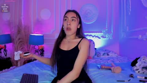 Dhalia online show from April 2026 04:39:01 AM