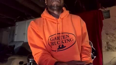 Snapshot of dhbbc454336 chatting on December 2024 11:12:02 AM Marcus D-von Steel as the raunchy ass sniffer thrill me with your online show from December 2024 11:12:02 AM