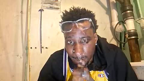 Snapshot of dhbbc454336 chatting on March 2026 07:09:02 AM Marcus D-von Steel as the raunchy ass sniffer thrill me with your online show from March 2026 07:09:02 AM