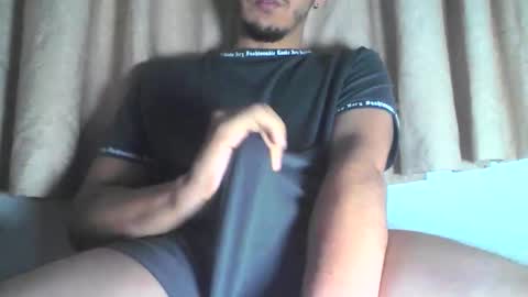 Snapshot of di_carter chatting on November 2025 11:10:02 AM Carter online show from November 2025 11:10:02 AM