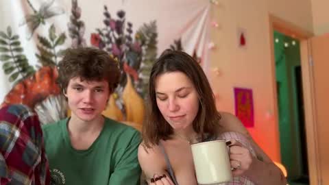 Di Alex online show from February 2025 01:38:02 PM