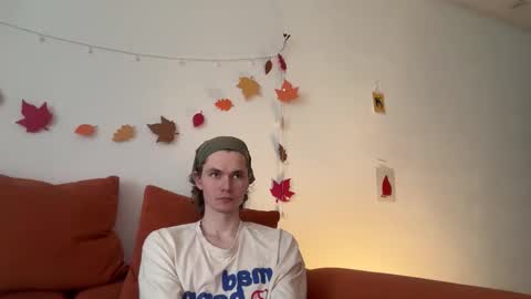 Di Alex online show from October 2025 09:00:02 AM