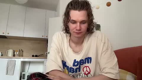 Snapshot of di_n_alex chatting on July 2026 09:38:01 AM Di Alex online show from July 2026 09:38:01 AM