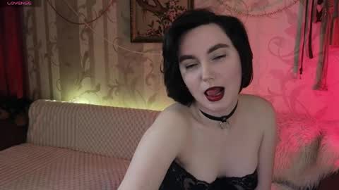Diana Di Honey online show from May 2026 03:20:02 PM