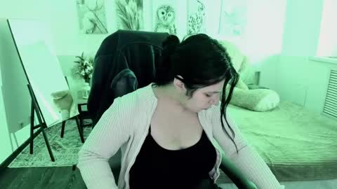 Dia online show from May 2026 07:26:02 PM
