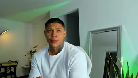 Snapshot of diagostone chatting on February 2025 12:27:01 AM Diego online show from February 2025 12:27:01 AM