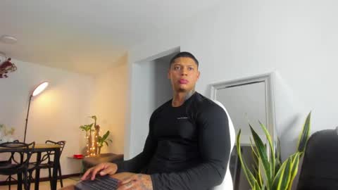 Snapshot of diagostone chatting on March 2025 01:00:02 AM Diego online show from March 2025 01:00:02 AM