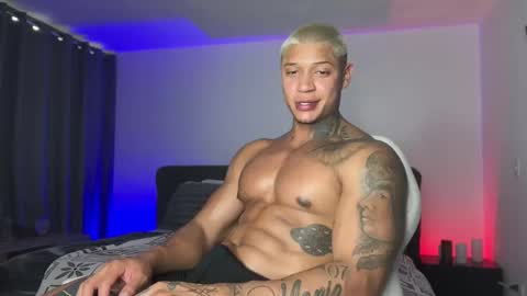 Snapshot of diagostone chatting on October 2025 09:00:02 PM Diego online show from October 2025 09:00:02 PM