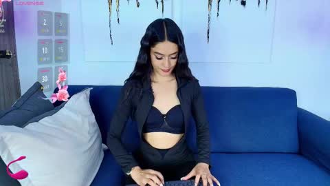 Camila and Megan online show from September 2025 07:05:01 PM