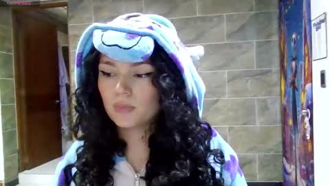 DiamondCurls online show from July 2026 03:54:02 PM