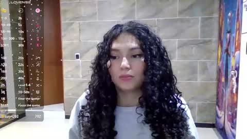 DiamondCurls online show from July 2026 04:39:33 PM