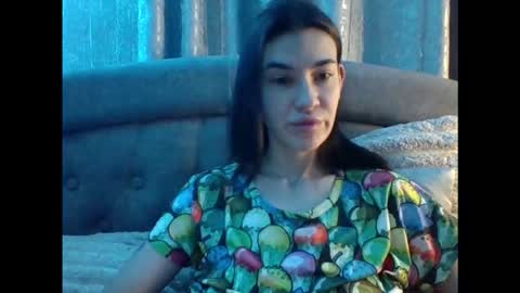 Snapshot of diamond_dana chatting on December 2025 06:56:01 PM Diamond Dana online show from December 2025 06:56:01 PM