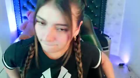 diamond_juliana_ online show from July 2026 03:22:02 AM