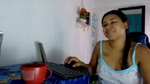 welcome to my world smiles good energy and special moments. Follow me and accompany me on my broadcasts thank you for bein online show from July 2026 02:19:01 PM