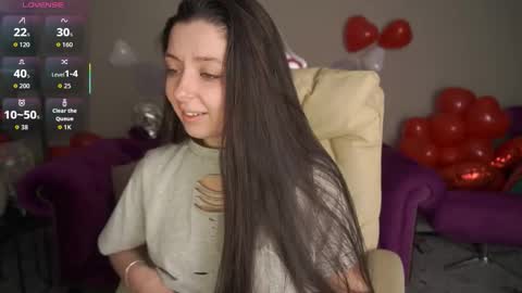 Snapshot of diamondeyeess chatting on February 2026 06:21:02 AM Sasha online show from February 2026 06:21:02 AM