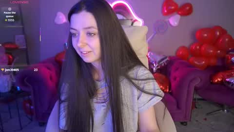 Snapshot of diamondeyeess chatting on February 2026 07:26:01 AM Sasha online show from February 2026 07:26:01 AM