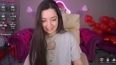 Snapshot of diamondeyeess chatting on February 2026 06:24:01 AM Sasha online show from February 2026 06:24:01 AM