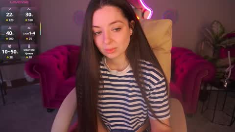 Snapshot of diamondeyeess chatting on March 2026 06:29:01 AM Sasha online show from March 2026 06:29:01 AM