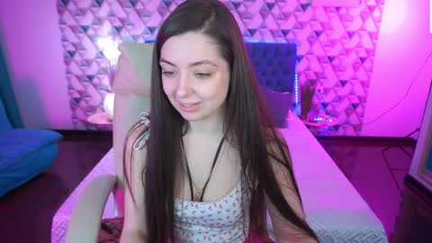 Snapshot of diamondeyeess chatting on April 2026 06:07:02 AM Sasha online show from April 2026 06:07:02 AM