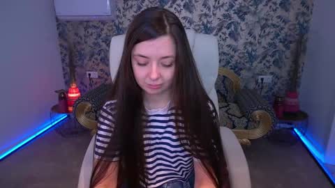 Snapshot of diamondeyeess chatting on April 2026 05:24:01 AM Sasha online show from April 2026 05:24:01 AM