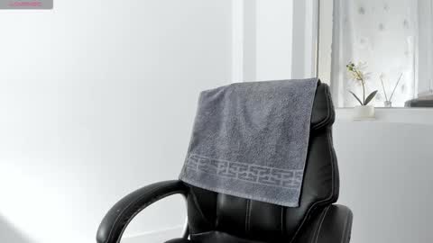 Snapshot of diamondkay_ chatting on October 2025 06:19:01 AM diamondkay_ online show from October 2025 06:19:01 AM