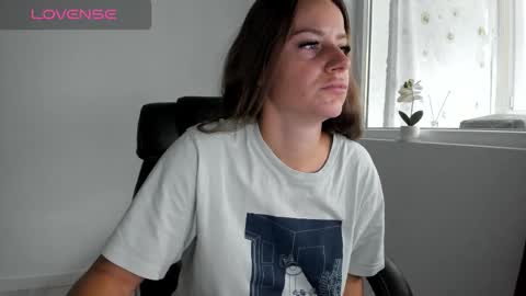 Snapshot of diamondkay_ chatting on October 2025 07:28:01 AM diamondkay_ online show from October 2025 07:28:01 AM