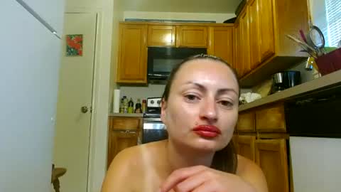 DiamondMonroeXo online show from June 2026 04:20:01 PM