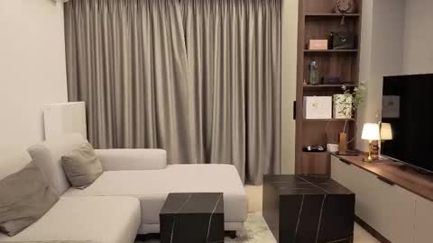 Iris online show from March 2026 08:23:01 PM