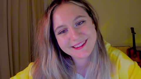 Snapshot of diana_floweri chatting on December 2024 03:33:01 PM Diana online show from December 2024 03:33:01 PM