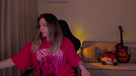 Snapshot of diana_floweri chatting on December 2024 02:09:01 PM Diana online show from December 2024 02:09:01 PM