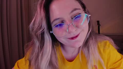 Snapshot of diana_floweri chatting on December 2024 05:48:01 PM Diana online show from December 2024 05:48:01 PM