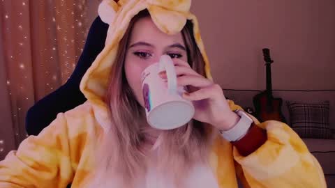 Snapshot of diana_floweri chatting on December 2024 10:08:02 AM Diana online show from December 2024 10:08:02 AM