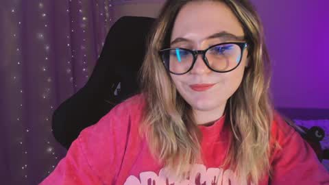 Snapshot of diana_floweri chatting on February 2025 03:08:02 PM Diana online show from February 2025 03:08:02 PM