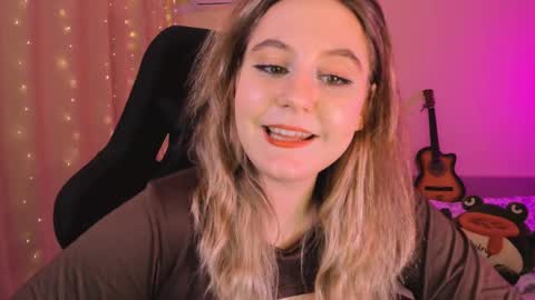 Snapshot of diana_floweri chatting on February 2025 01:22:01 PM Diana online show from February 2025 01:22:01 PM