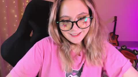 Snapshot of diana_floweri chatting on February 2025 12:33:01 PM Diana online show from February 2025 12:33:01 PM