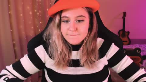 Snapshot of diana_floweri chatting on February 2025 01:15:02 PM Diana online show from February 2025 01:15:02 PM