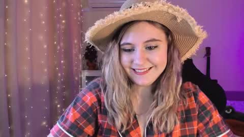 Snapshot of diana_floweri chatting on February 2025 12:36:01 PM Diana online show from February 2025 12:36:01 PM