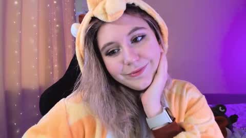 Snapshot of diana_floweri chatting on February 2025 10:32:02 AM Diana online show from February 2025 10:32:02 AM