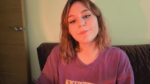 Snapshot of diana_floweri chatting on September 2025 01:00:02 PM Diana online show from September 2025 01:00:02 PM