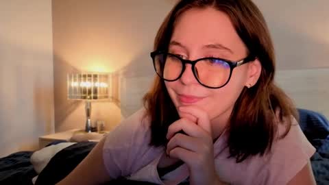 Snapshot of diana_floweri chatting on October 2025 10:05:02 AM Diana online show from October 2025 10:05:02 AM