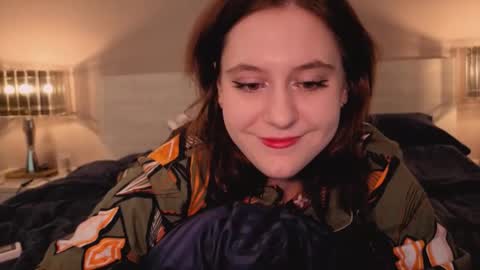 Snapshot of diana_floweri chatting on November 2025 02:47:01 AM Diana online show from November 2025 02:47:01 AM