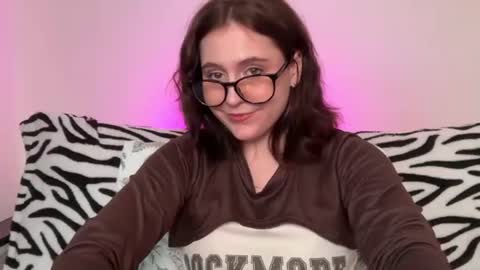 Snapshot of diana_floweri chatting on June 2026 12:22:01 PM Diana online show from June 2026 12:22:01 PM