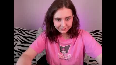 Snapshot of diana_floweri chatting on July 2026 08:38:01 AM Diana online show from July 2026 08:38:01 AM