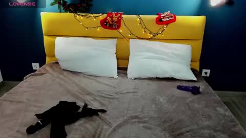 Diana  online show from December 2024 01:36:02 AM