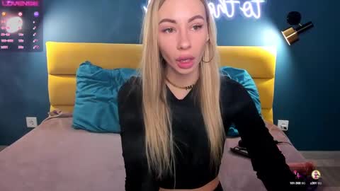 Diana  online show from January 2025 08:53:02 AM