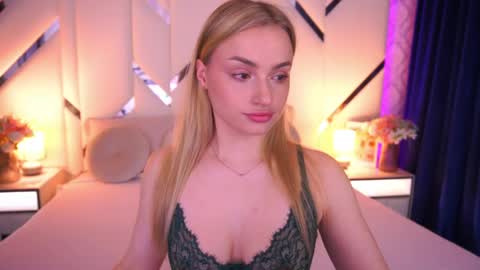 diana_nova online show from May 2026 06:52:01 AM