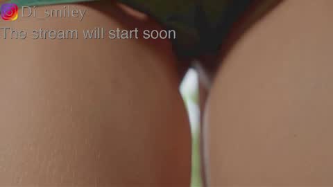 Snapshot of diana_smiley chatting on October 2025 02:43:02 AM Diana online show from October 2025 02:43:02 AM