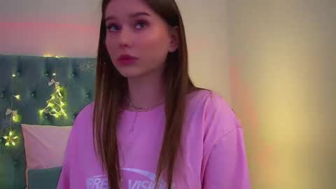 Diana online show from December 2025 06:27:02 PM