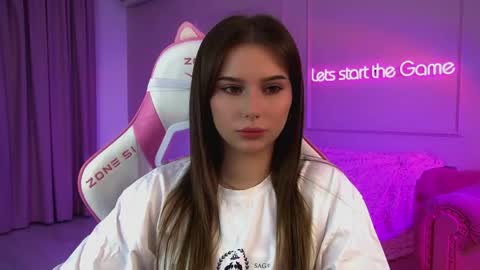 Diana online show from May 2026 08:36:01 PM