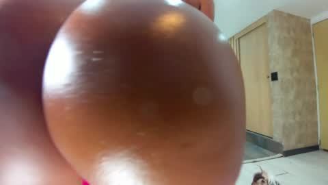 dianac1998 online show from March 2025 11:00:02 PM